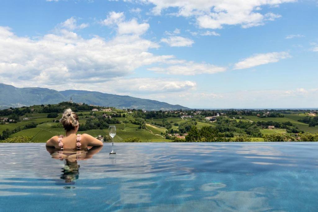 Villa Del Poggio Prosecco Bike Hotel San Pietro Di Feletto Ngoại thất bức ảnh