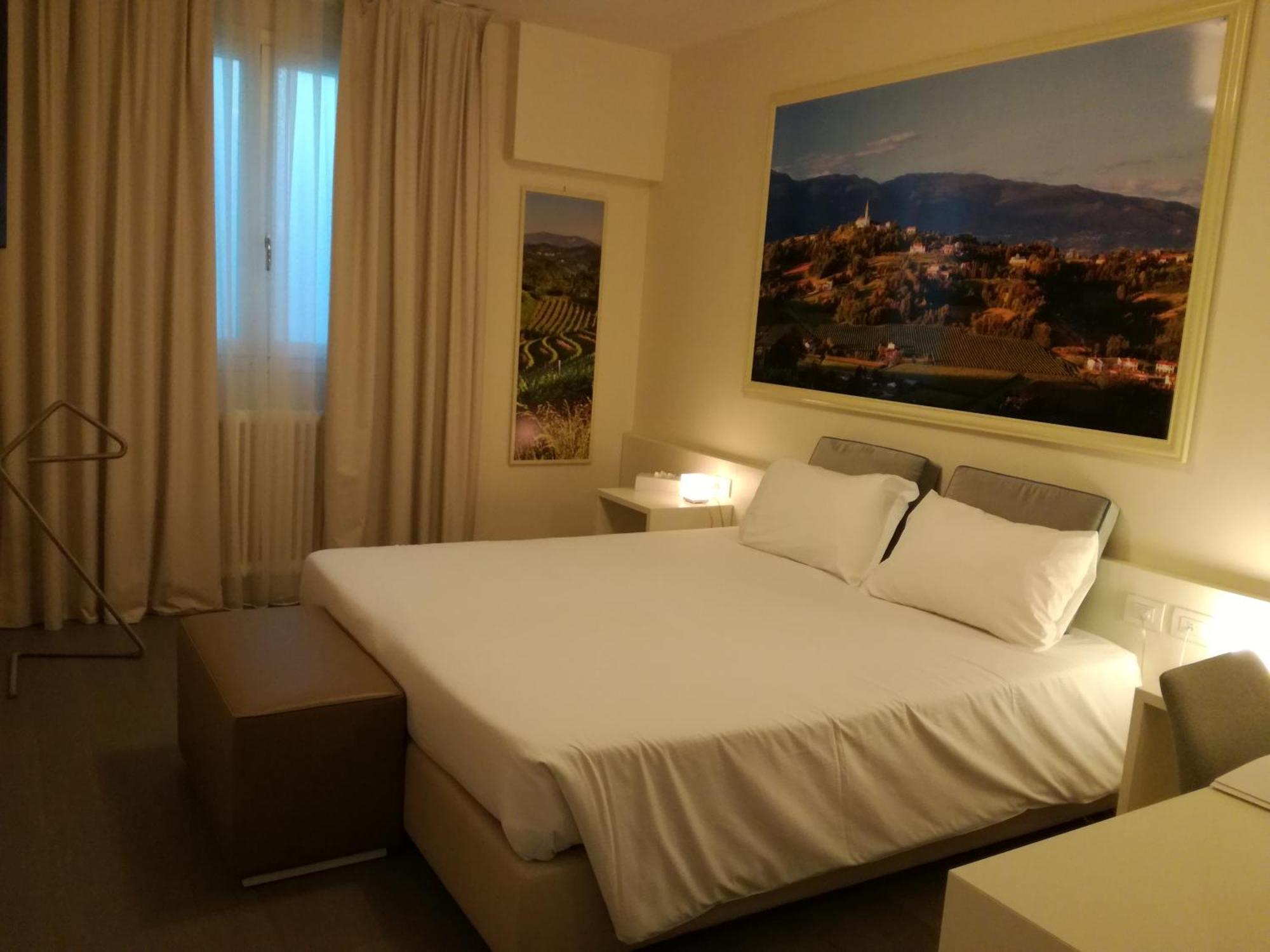 Villa Del Poggio Prosecco Bike Hotel San Pietro Di Feletto Ngoại thất bức ảnh